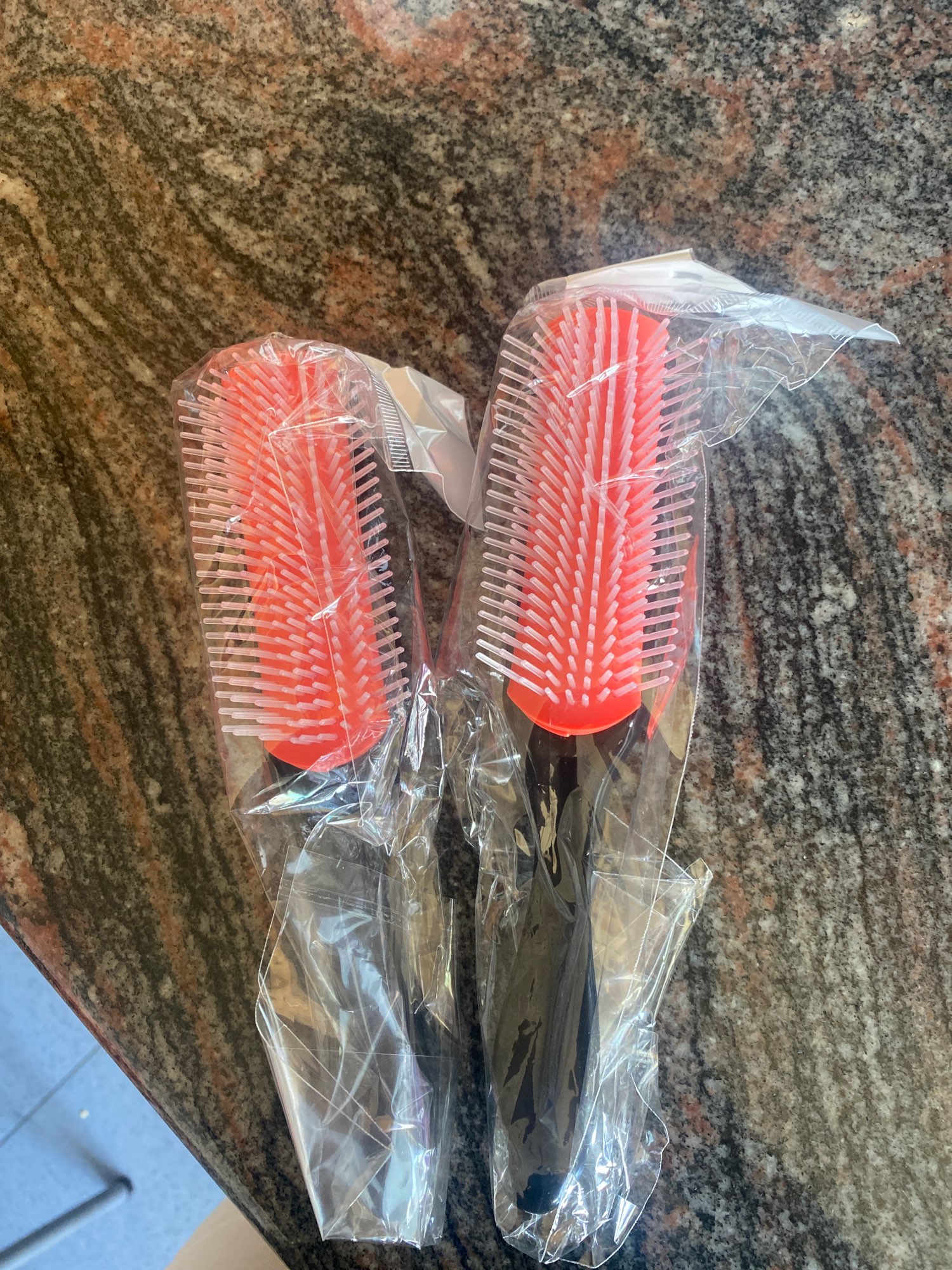 Row Comb Hair Styling Brush for Straight Curly Hair photo review