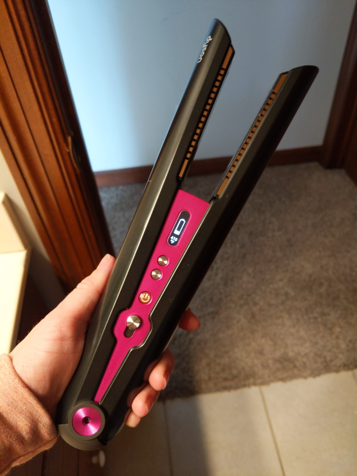 Professional 2-in-1 Cordless Hair Straightener and Curler photo review