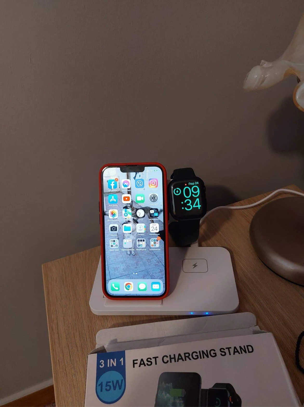 3-in-1 Wireless Charger Stand Dock Station Qi for iPhone photo review