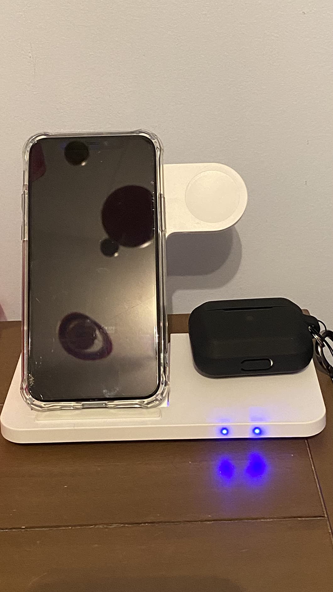 3-in-1 Wireless Charger Stand Dock Station Qi for iPhone photo review