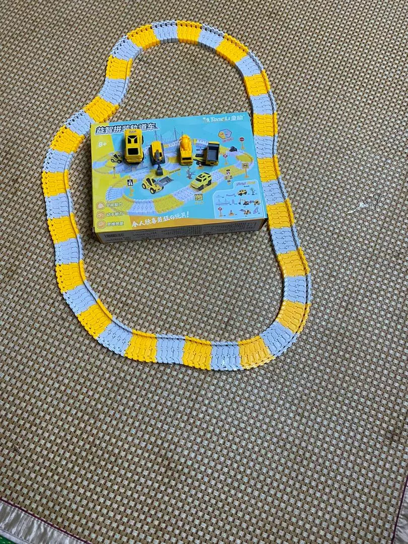 Children's Toy For Assembling Electric Car Tracks photo review