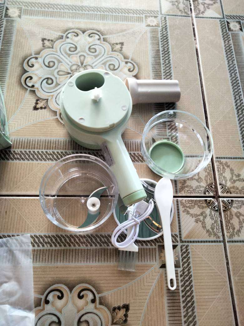 4 In 1 Electric Kitchen Vegetable Cutter photo review