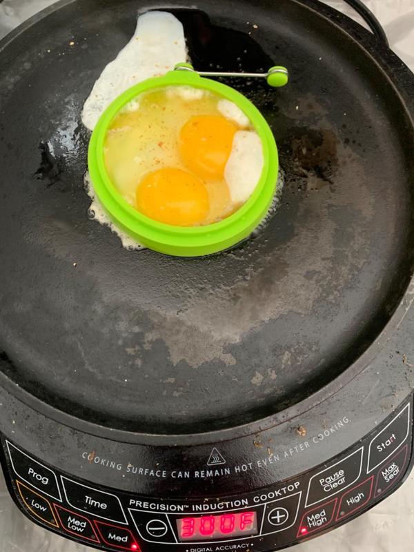 Pack Non-Stick Silicone Egg Ring For Perfect Shaped Eggs photo review