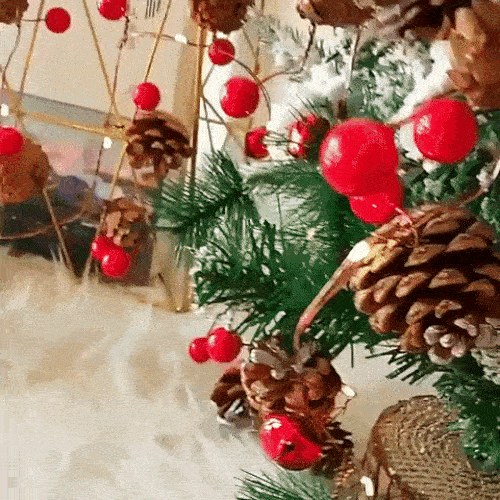 LED Christmas Garland With Lights