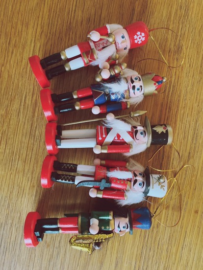 6 Pcs Wooden Nutcracker photo review