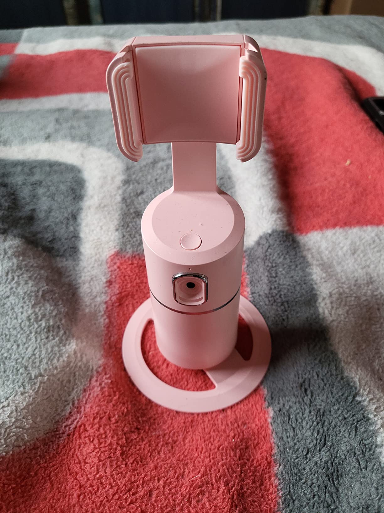 Auto-Tracking Phone Holder, 360 Gimbal Stabilizer, For Vlog, Tiktok, Livestreams photo review