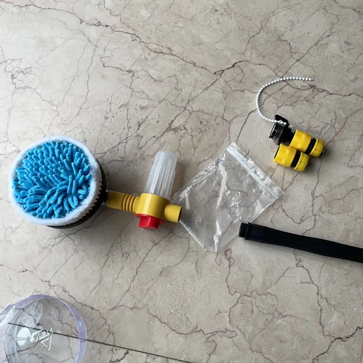 Convenient  Automatic Rotating Car Wash Brush photo review