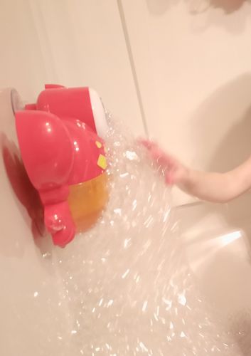 Baby Bubble Bath Toy Crab, Bath Crab Spit Bubble Machine photo review