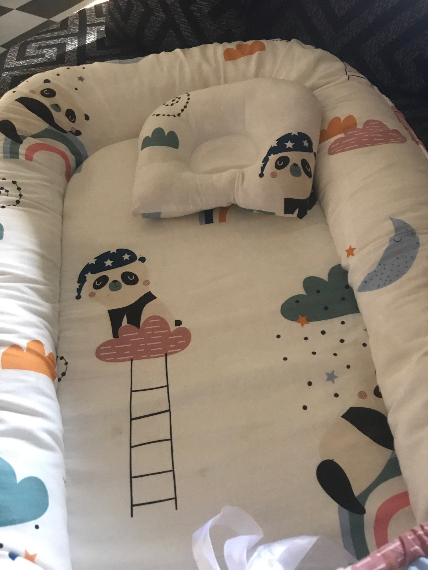 Baby Nest Bumper Sleepy Head Pillow Portable Baby Crib photo review