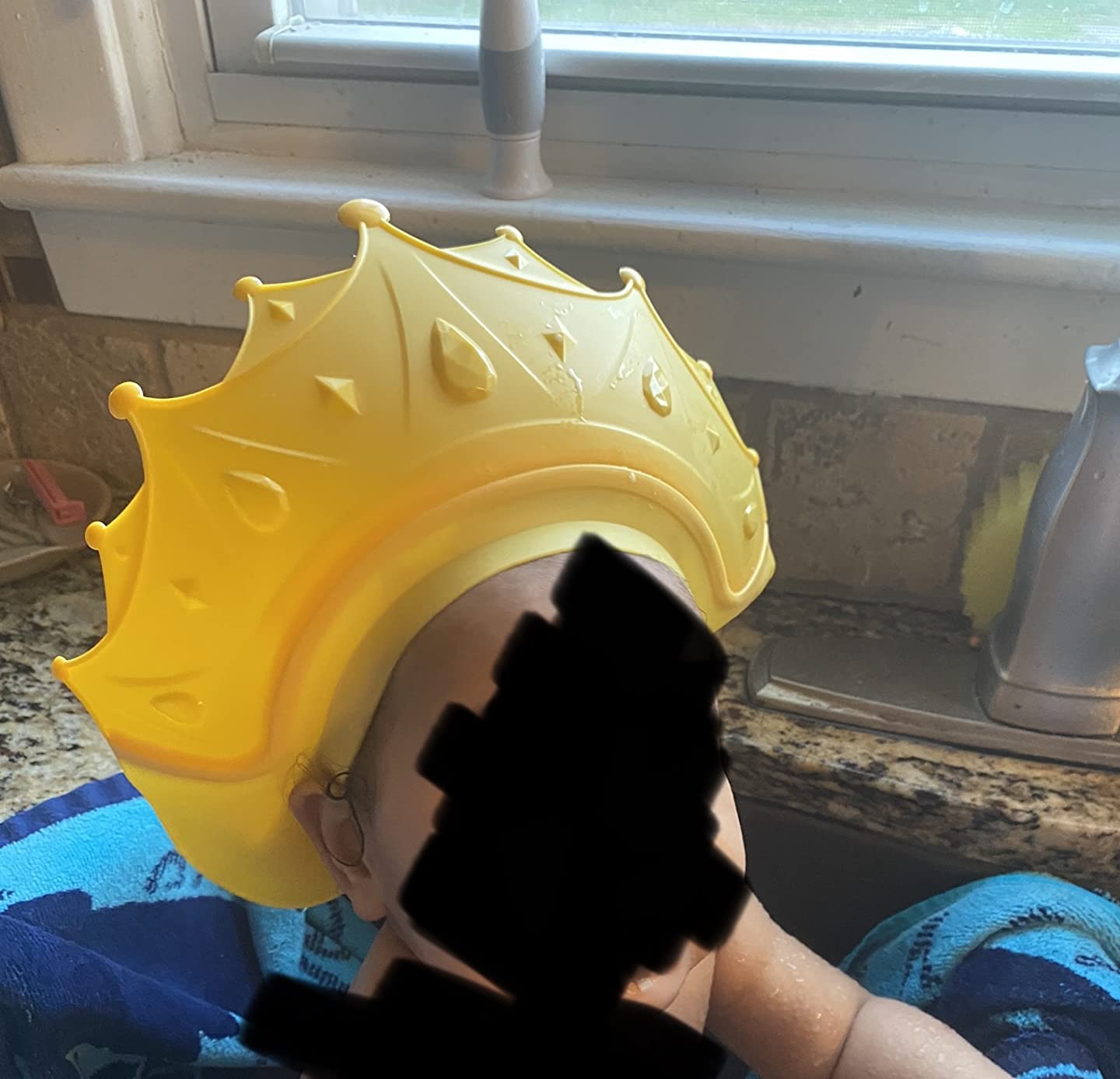 Baby Shower Cap Adjustable Silicone Bathing Crown photo review