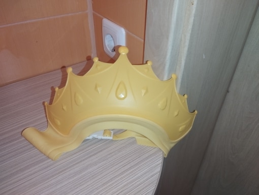 Baby Shower Cap Adjustable Silicone Bathing Crown photo review
