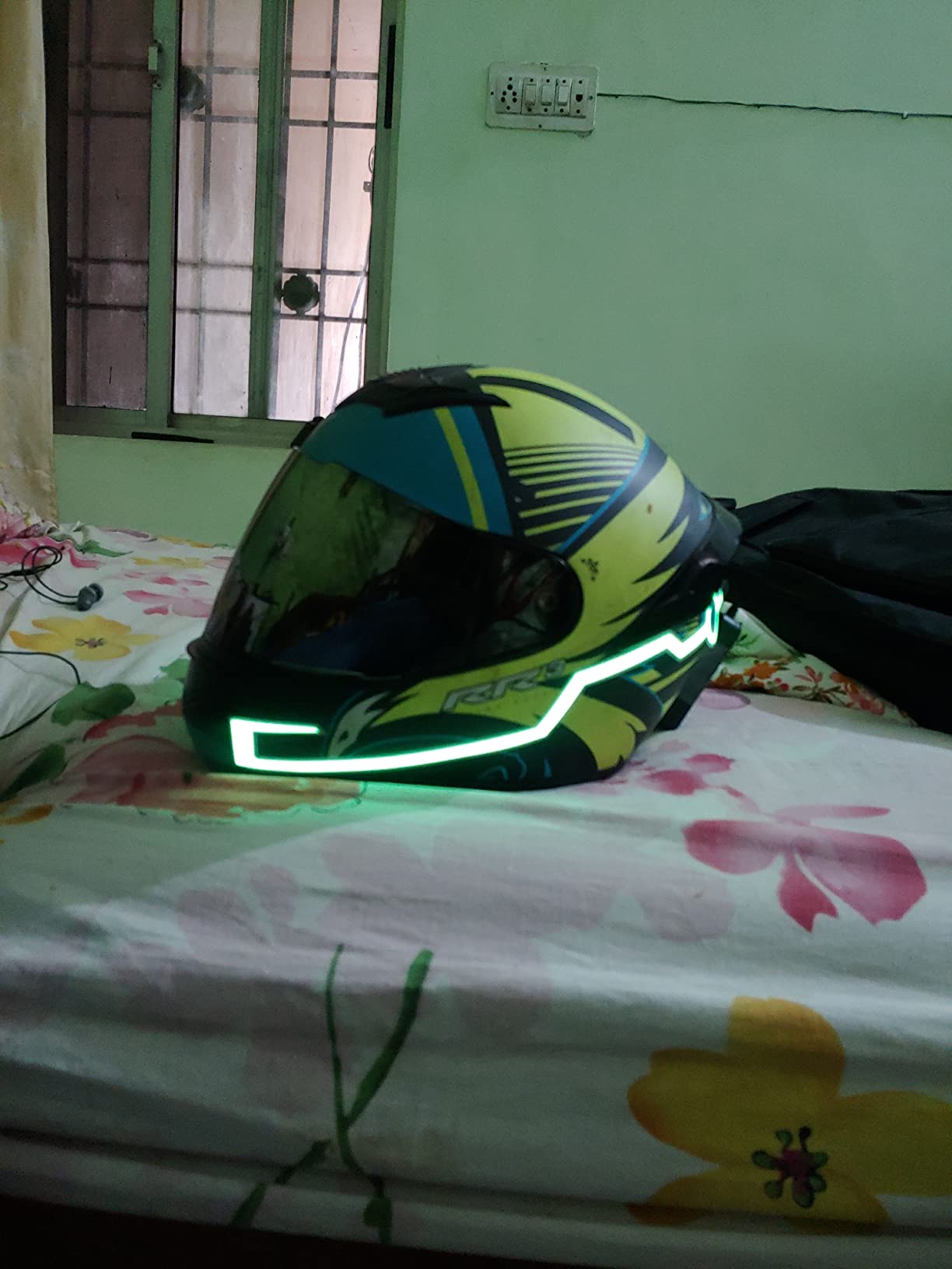 Bike Safety Helmet With Led Light photo review