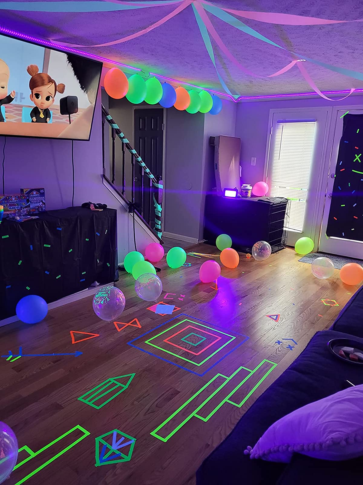 Blacklight Party Balloons That Glow In The Dark Under Blacklight photo review