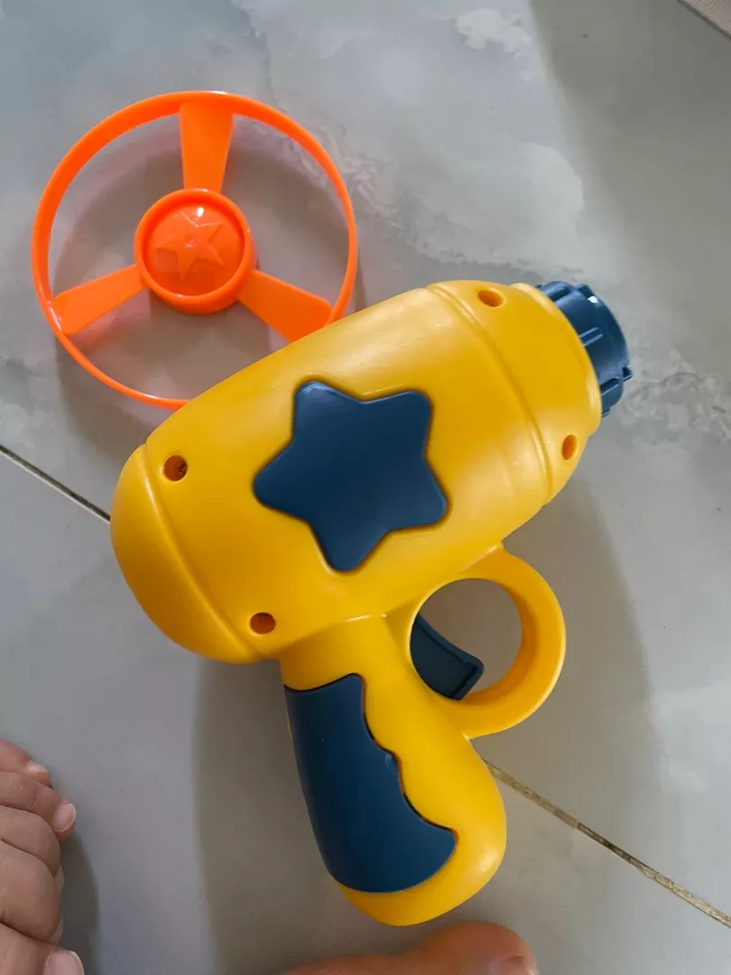 Glow Up Gyro inwheel Gun Active Toy for Baby photo review