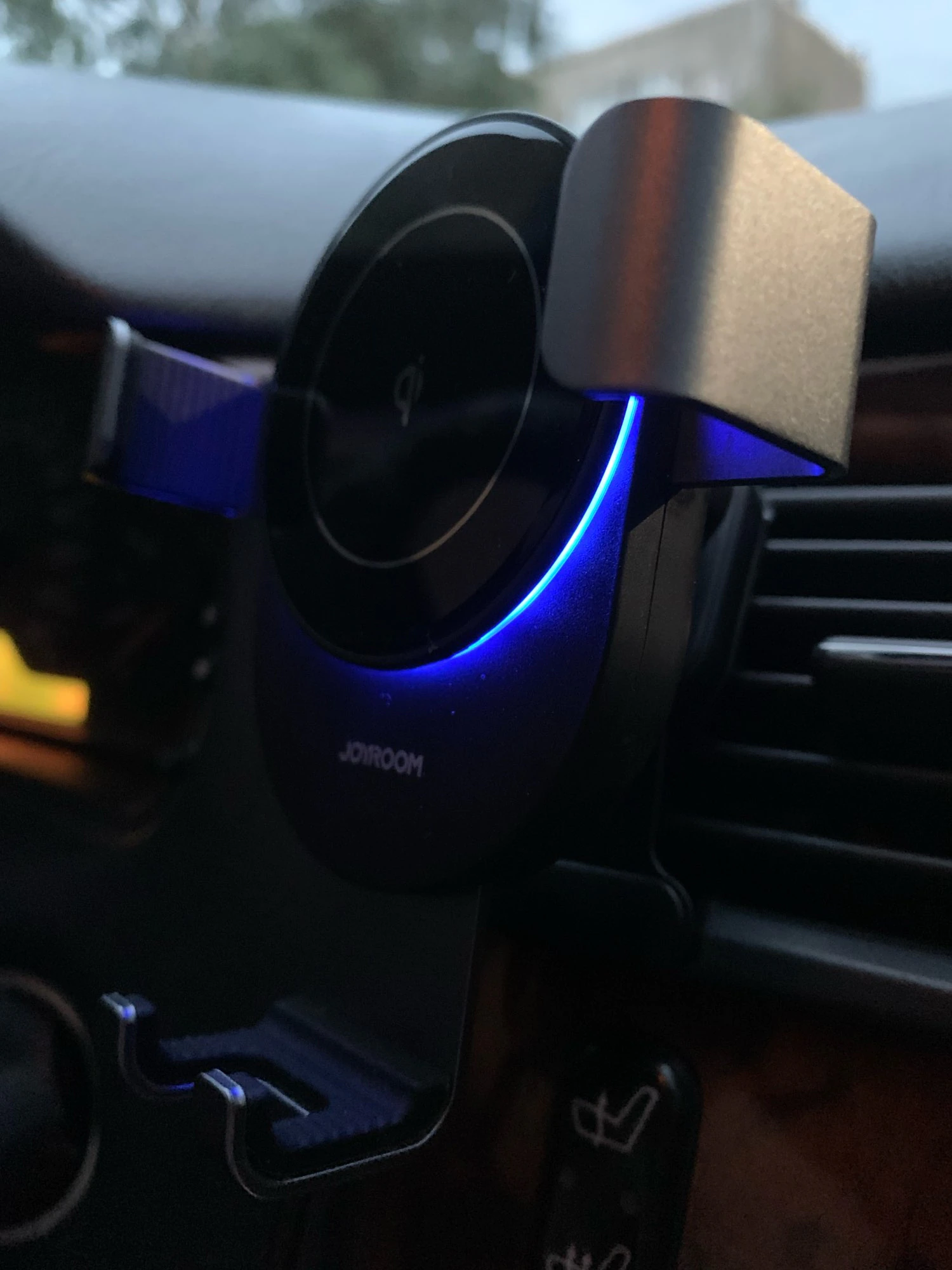 CircaCharge Phone Car Charger photo review