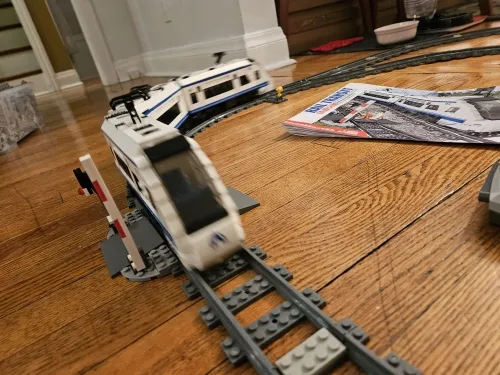 High-Tech Battery-Powered Electric City Train Building Blocks For Kids photo review