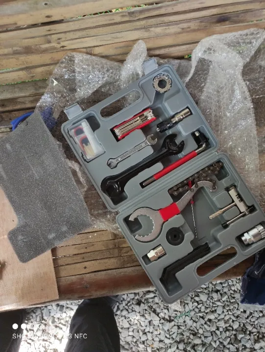 Complete Universal Bike Repair Tool Kit 25 Pcs photo review