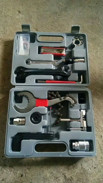 Complete Universal Bike Repair Tool Kit 25 Pcs photo review