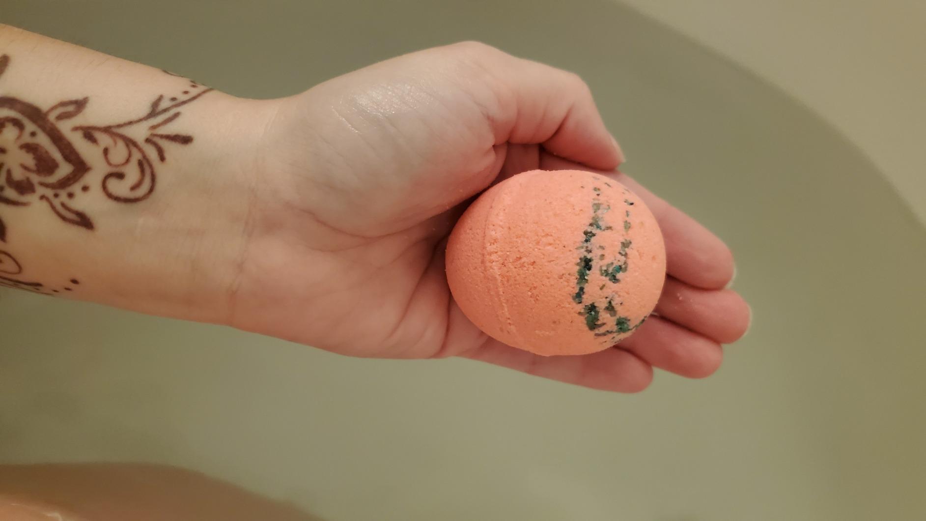 Creative Bath Bomb Explosion Set photo review