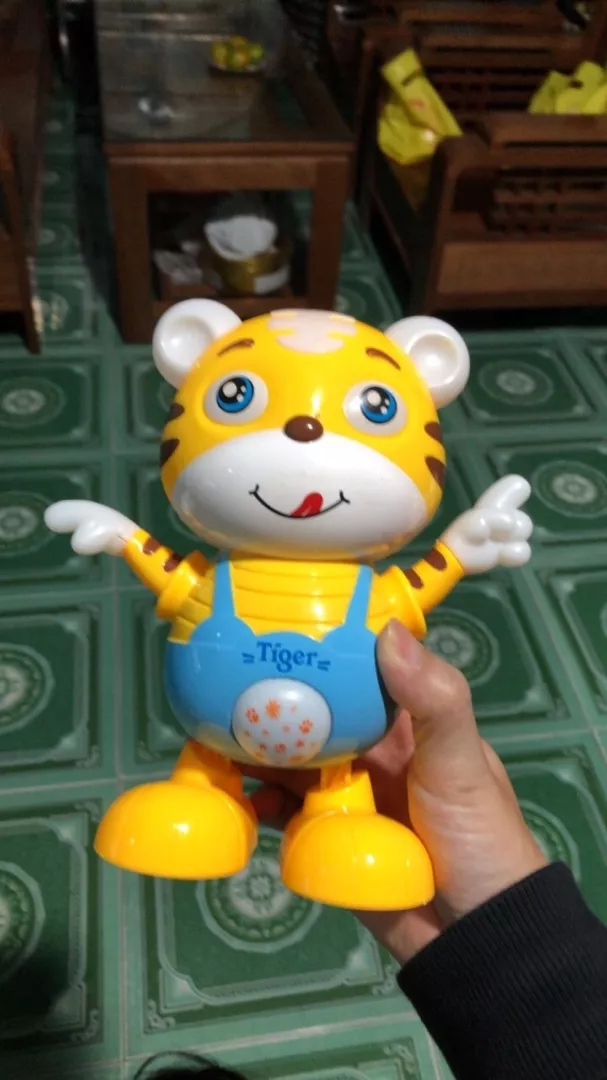 Cute Dancing Tiger Toy with Colorful Lights for Babies photo review