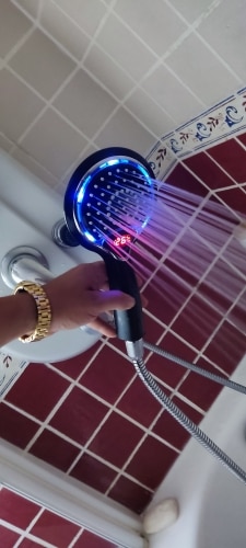 Digital Temperature Display Led Shower Head photo review
