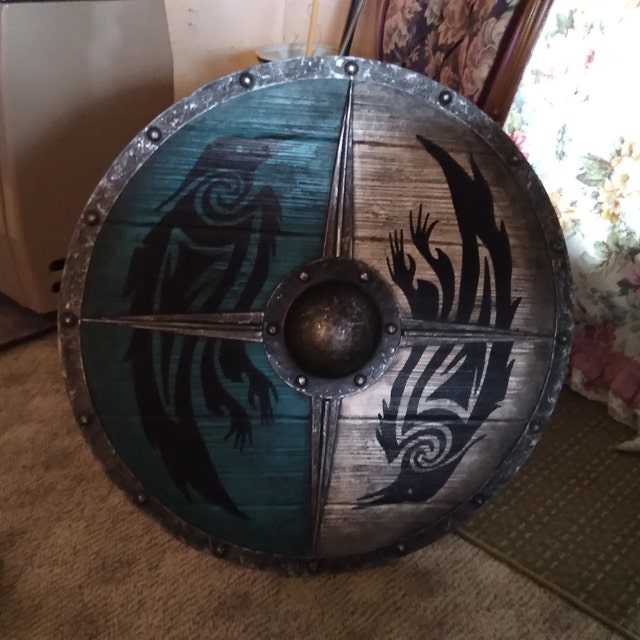 Double Ravens Personalized Battleworn Viking Shield photo review