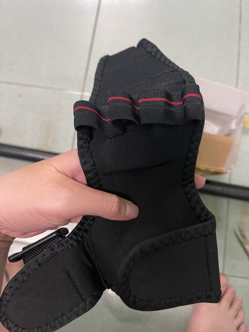 Effective Rehabilitation Gloves for Stroke Hemiplegia photo review