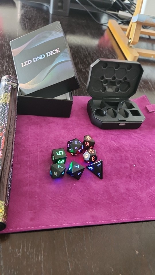 Electronic Luminous Led  Dice Set Convenience photo review