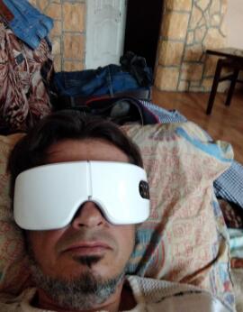 Smart Eye Massager photo review