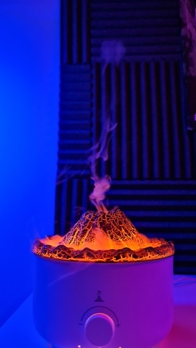 Mute New Small Simulated Flame Volcano Humidifier - Home Decoration photo review