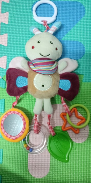 Newborn Baby Rattles and Toys photo review