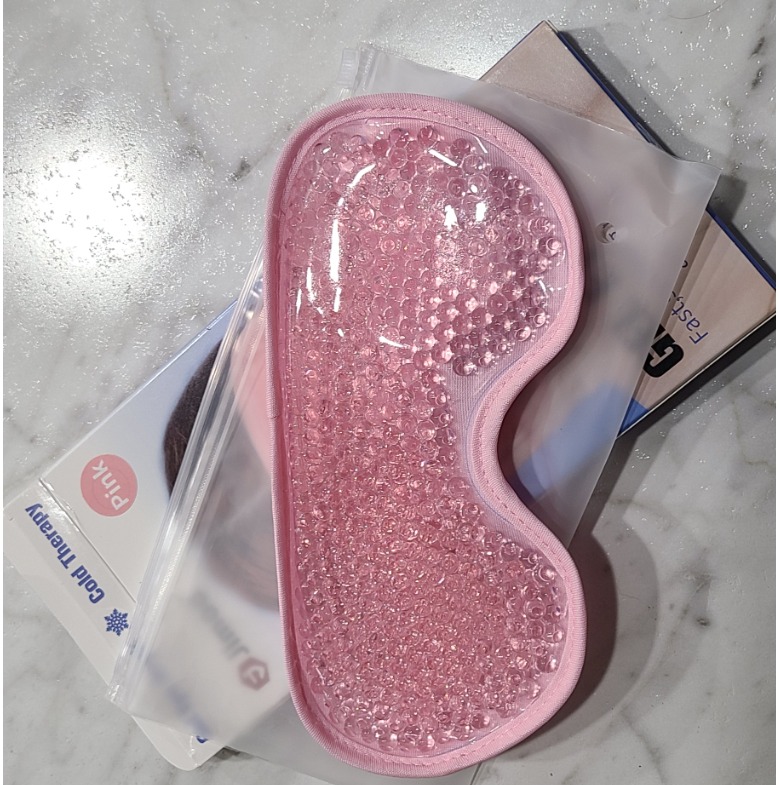 Convenient Hot Cold Gel Eye Mask Easy To Use photo review