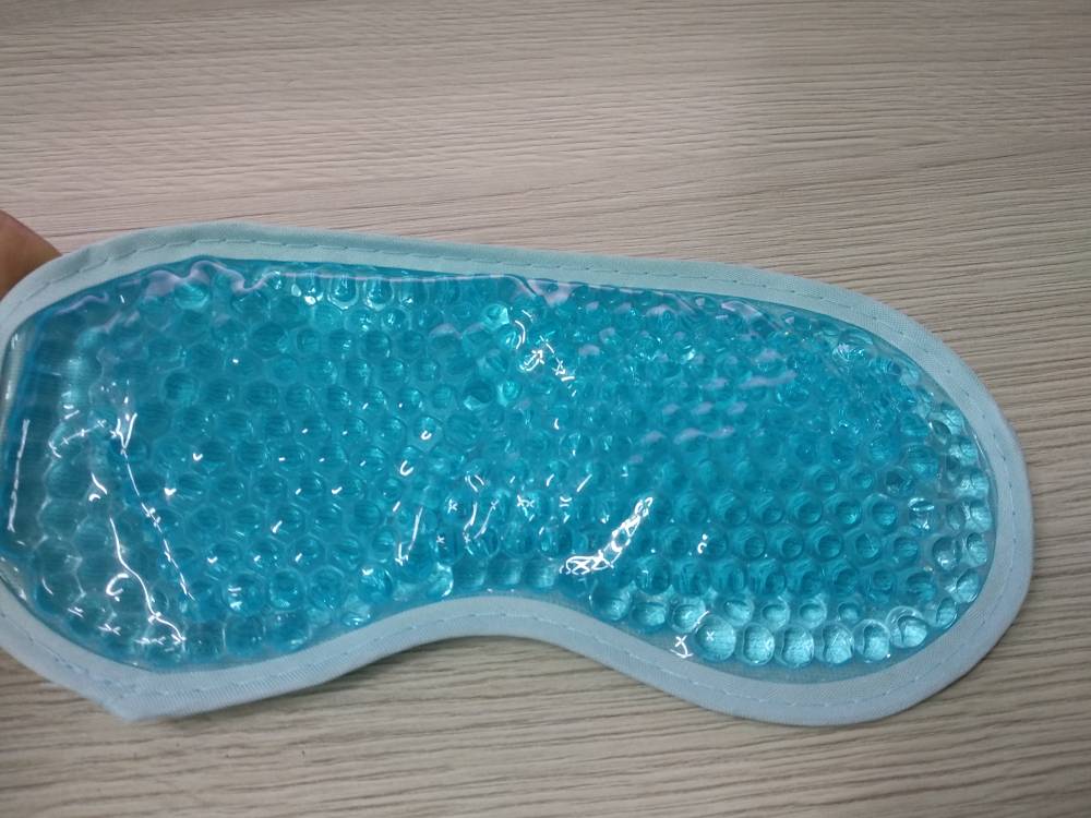 Convenient Hot Cold Gel Eye Mask Easy To Use photo review