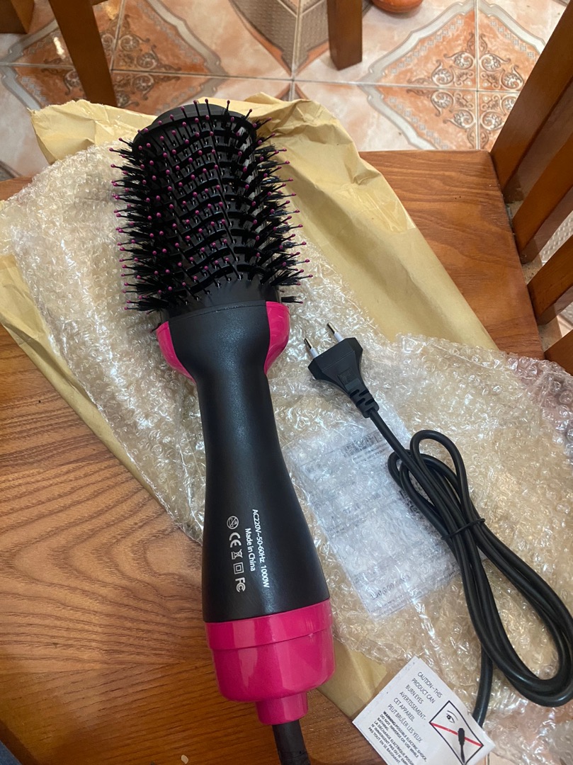 Handy 2-in-1 Multi-Function Hair Dryer Comb photo review