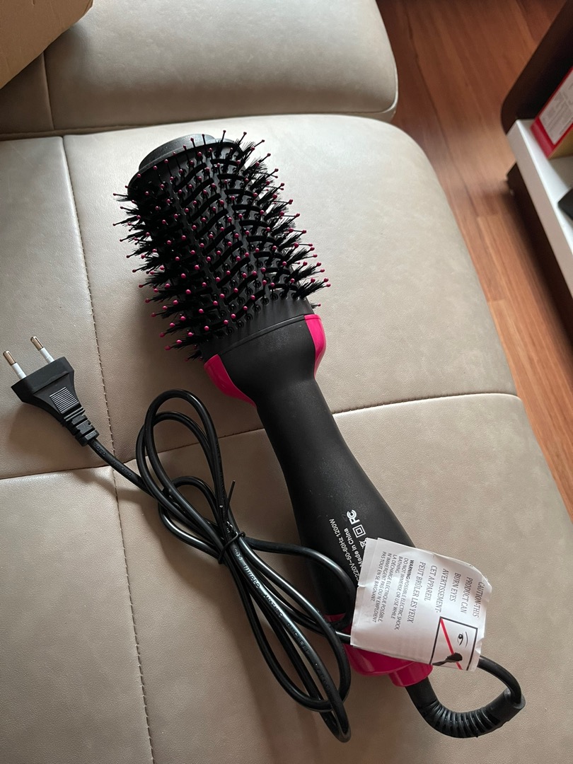 Handy 2-in-1 Multi-Function Hair Dryer Comb photo review