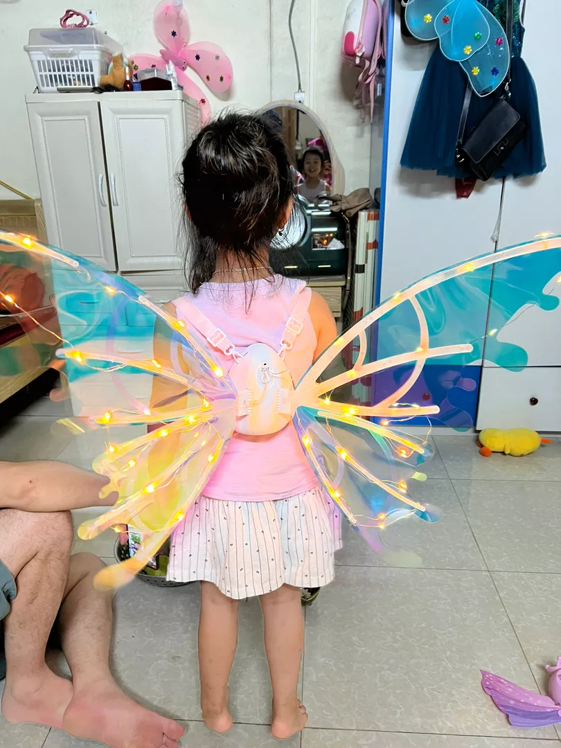 Electric Fairy Wings With LED Lights For Halloween Kids Cosplay Costume photo review