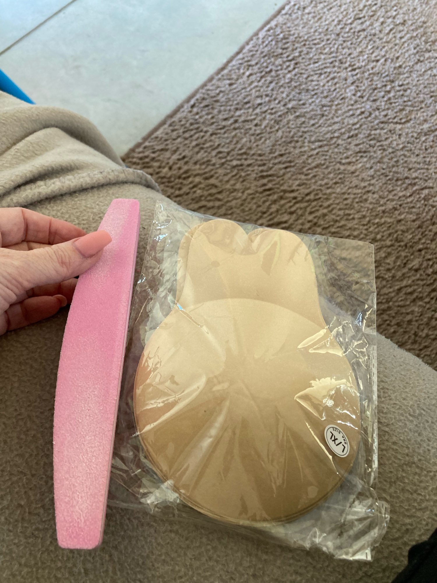 Instant lift up invisible bra tape photo review