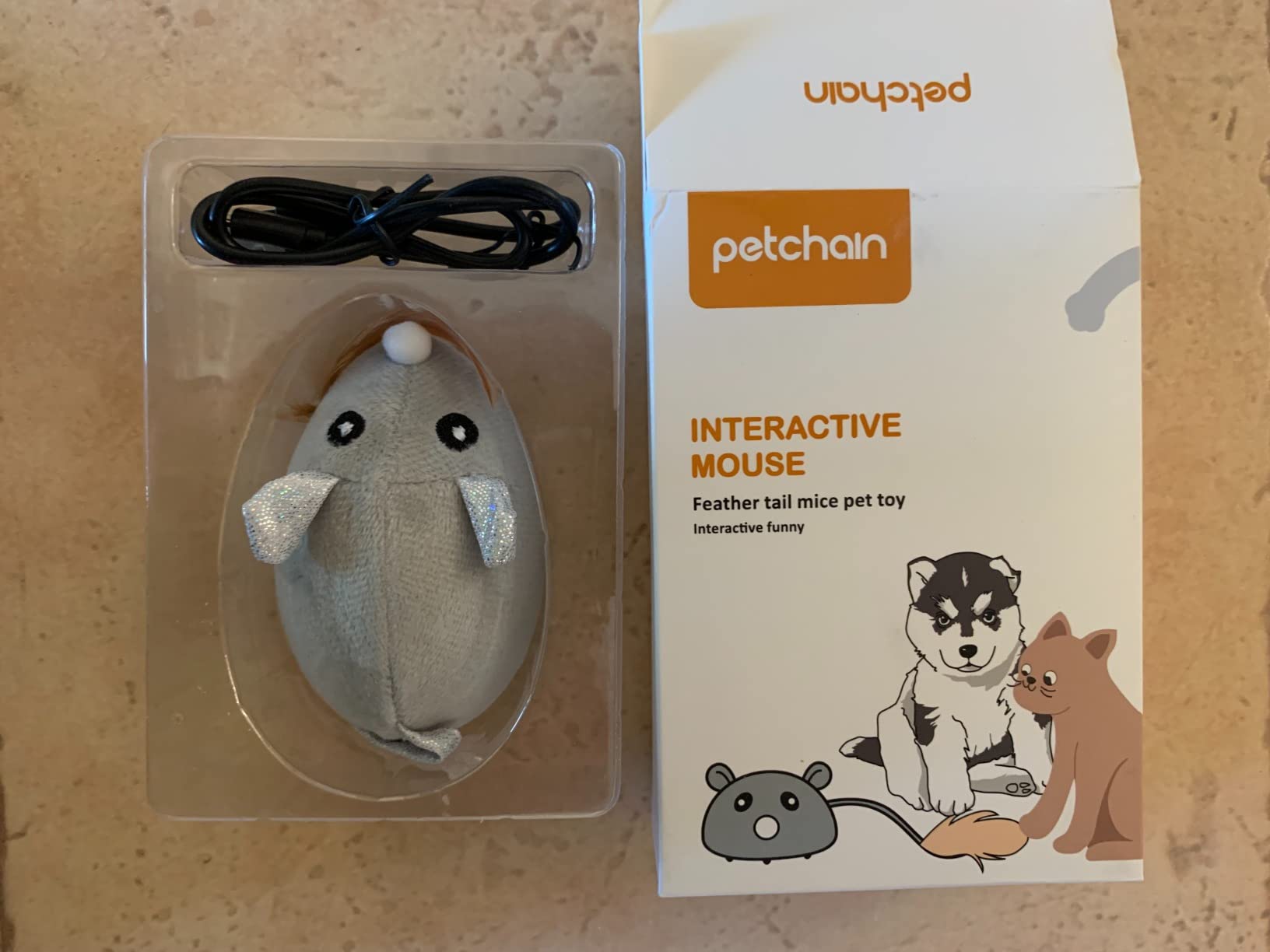 Pet Cat Toy Crawling Mouse With USB Charging photo review