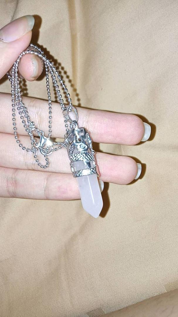Irregular Quartz Healing Chakra Crystal Necklace Pendant photo review