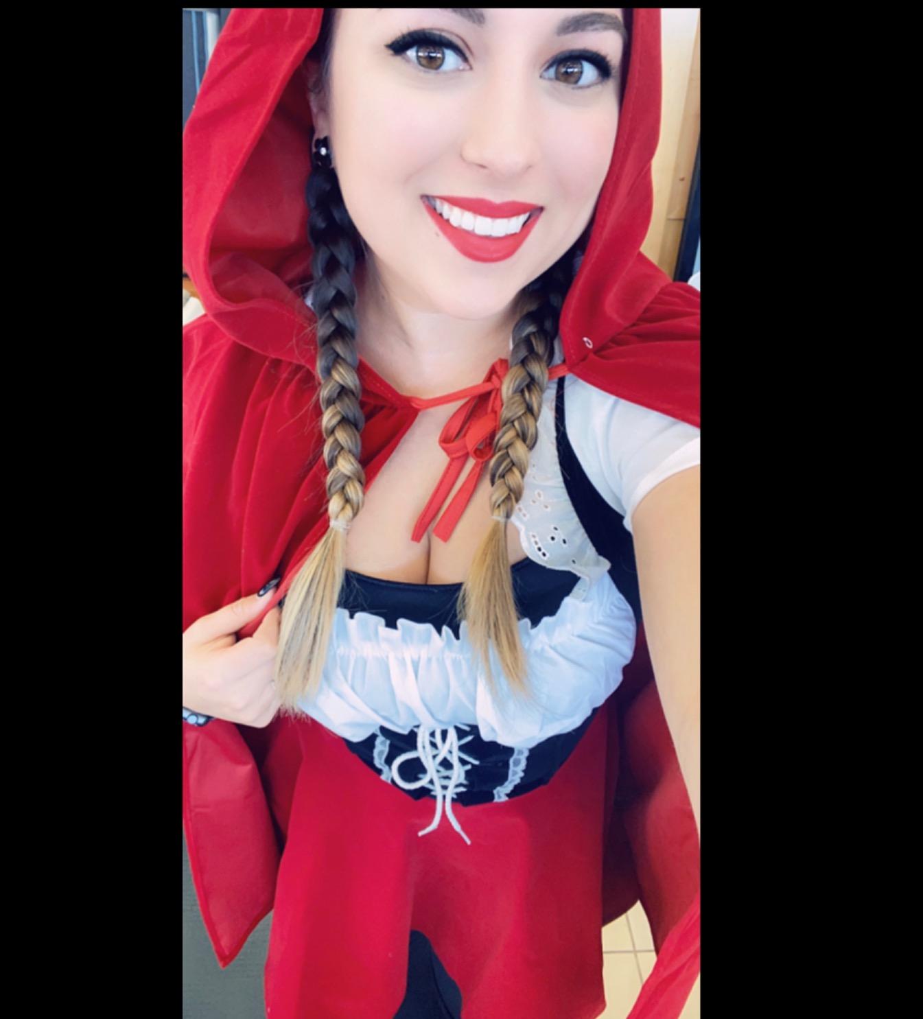 Little Red Riding Hood Costume Adult - Plus Size Halloween Costumes For Women photo review