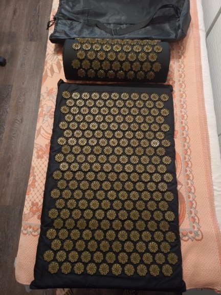 Lotus Acupressure Yoga Mat photo review