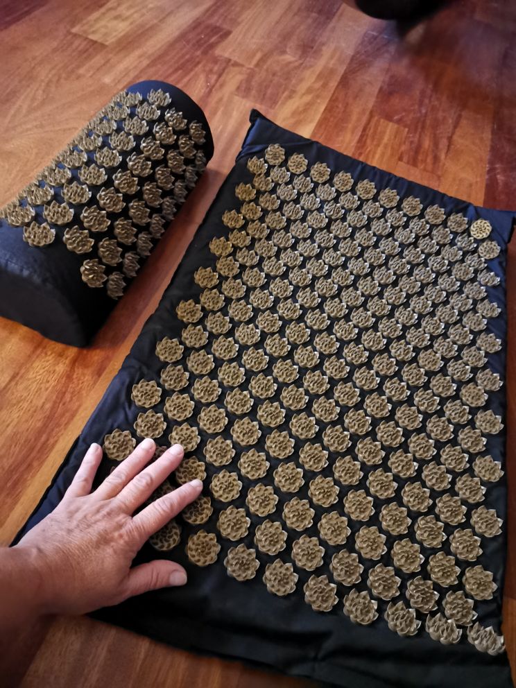 Lotus Acupressure Yoga Mat photo review