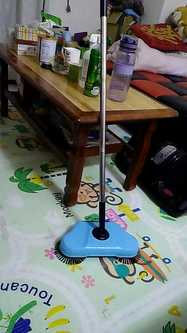 Balayeuse rotative légère Magic Broom photo review