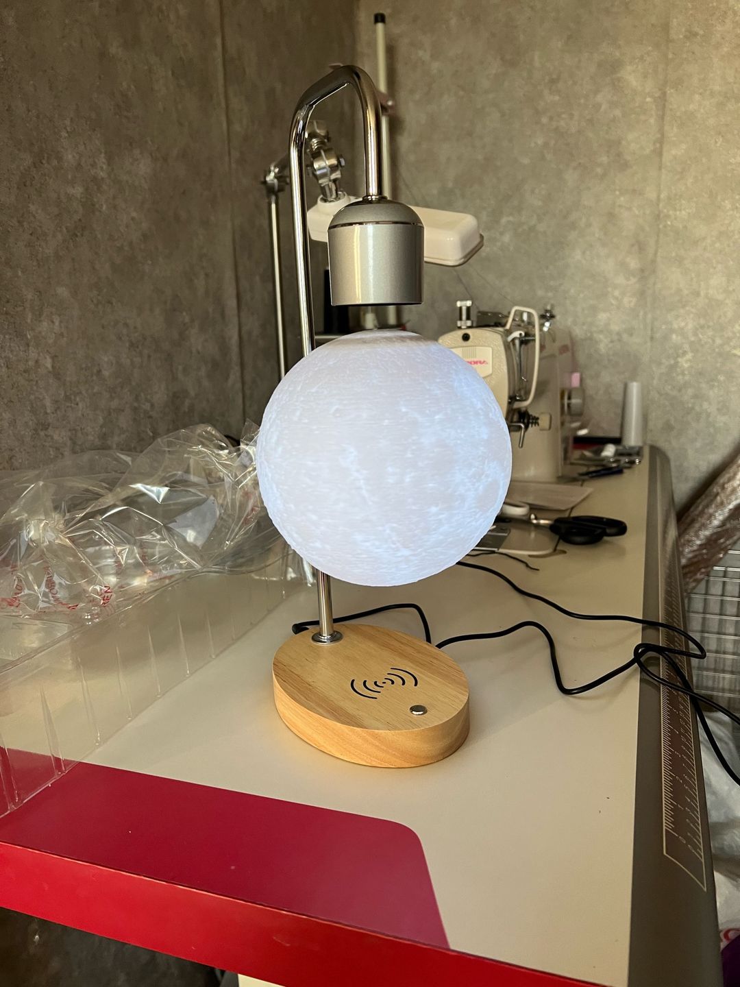 Magnetic Floating Moon Lamp With Convenient Charger photo review