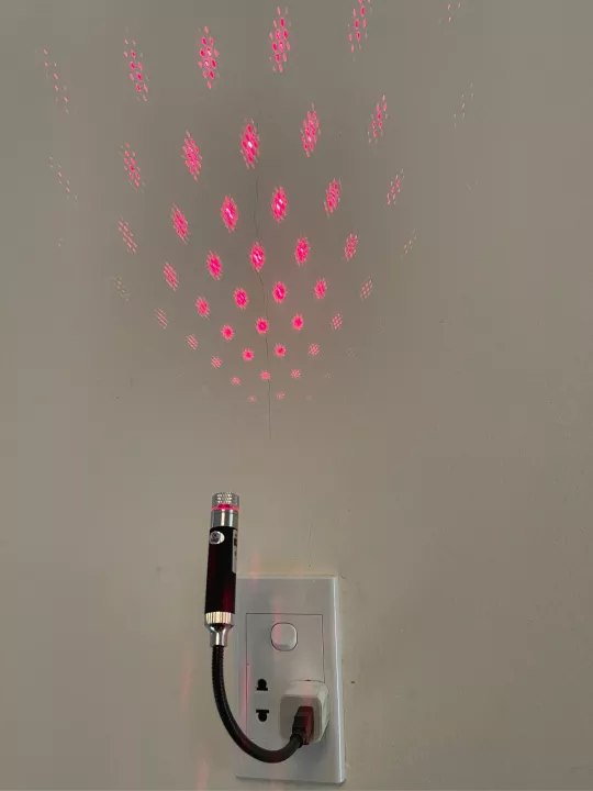 Mini Laser Projector photo review