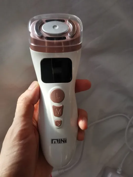 Convenient Mini Skin Tightening Massager photo review