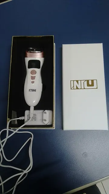 Convenient Mini Skin Tightening Massager photo review