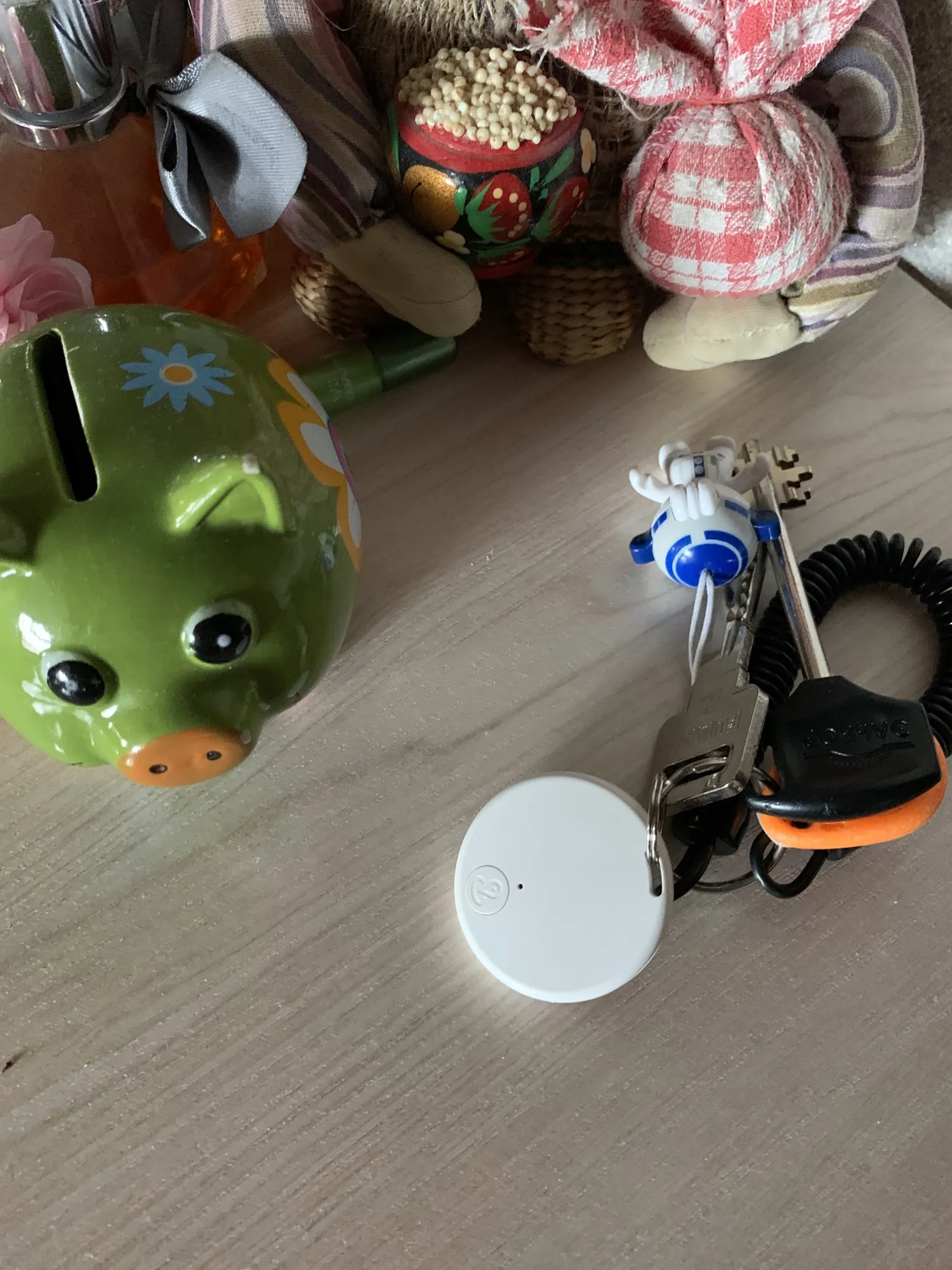 Small & Portable Round Bluetooth Anti-lost Device photo review