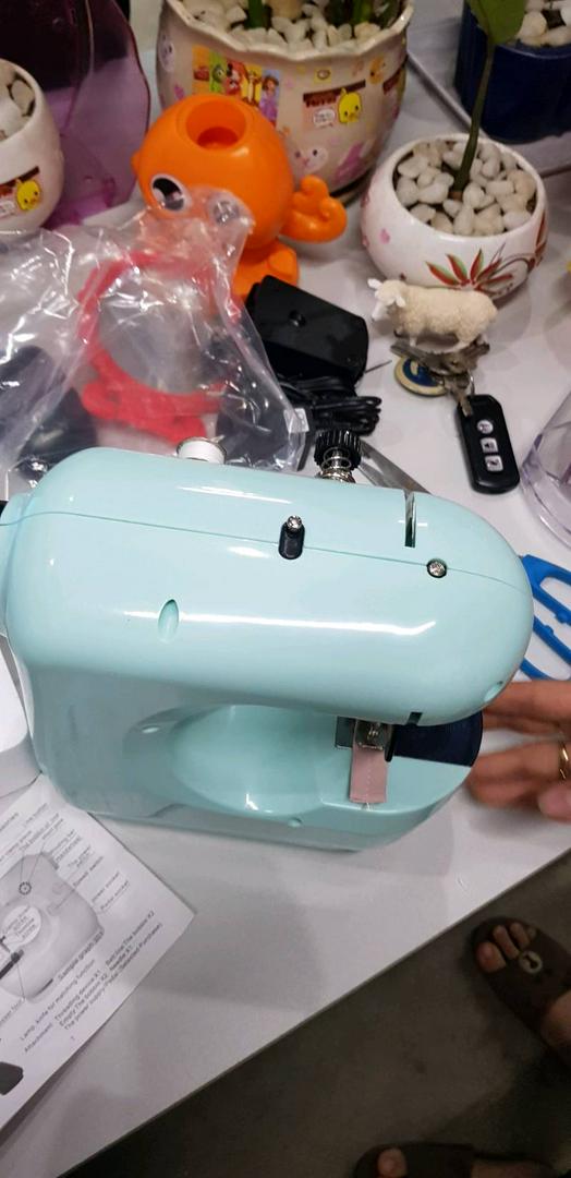 Mini Sewing Machine, Home Mini Electric Small Handheld Desktop Sewing Machine photo review