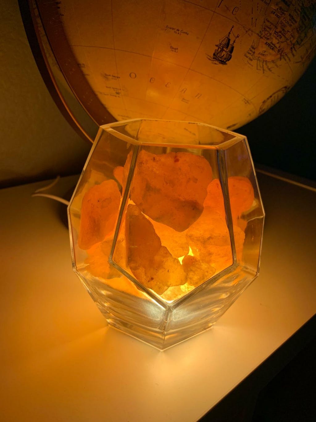 Modern Himalayan Crystal Salt Lamp photo review